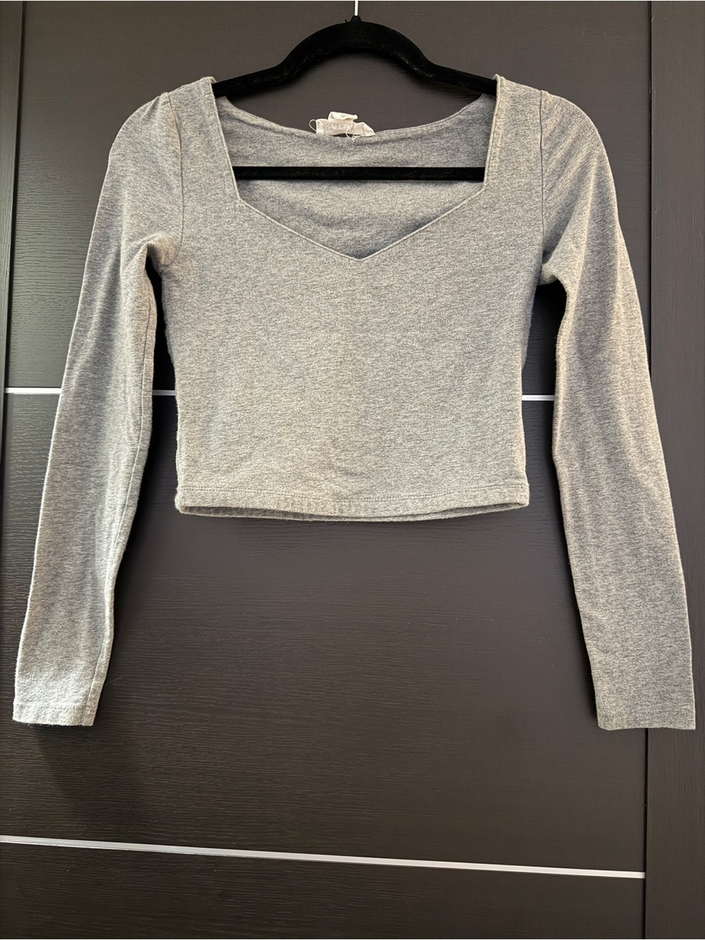 Gray Forever 21 long sleeve crop top